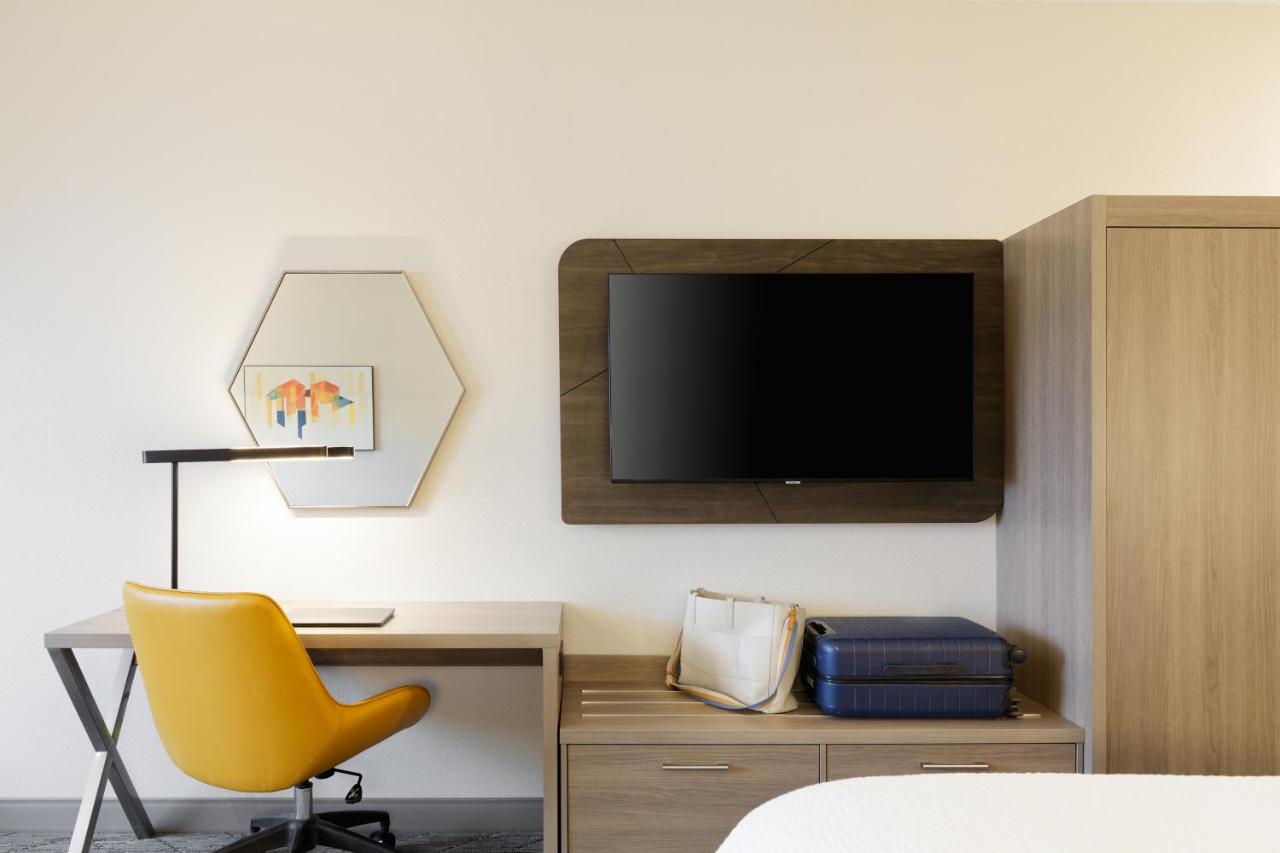  | Holiday Inn Express - Layton, an IHG Hotel