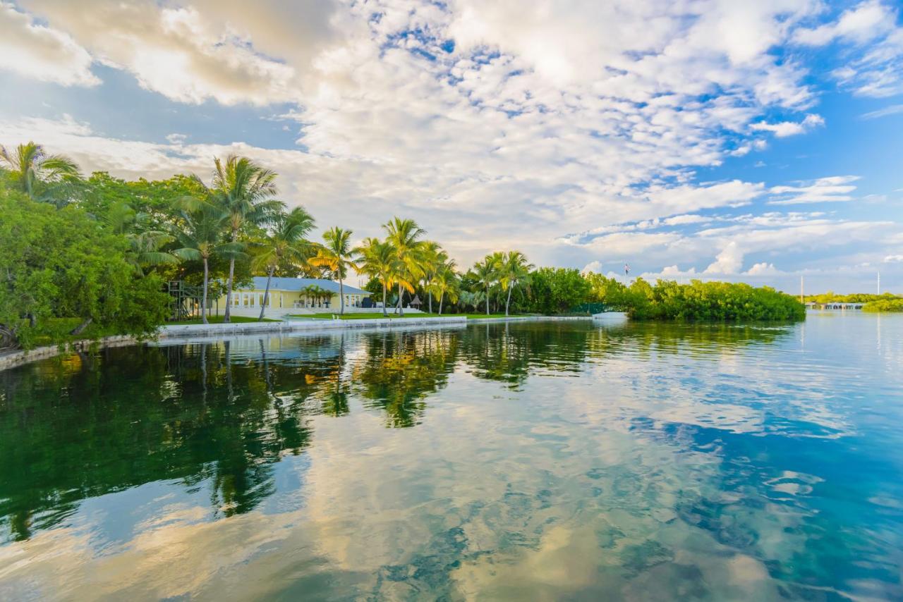 | Coconut Mallory Resort and Marina