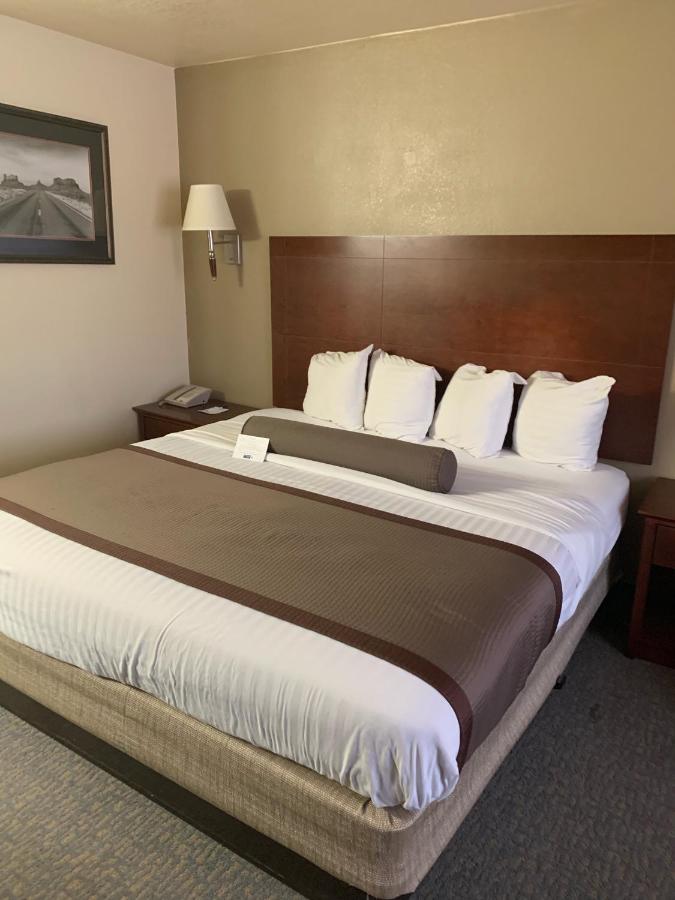 | Best Western Desert Oasis