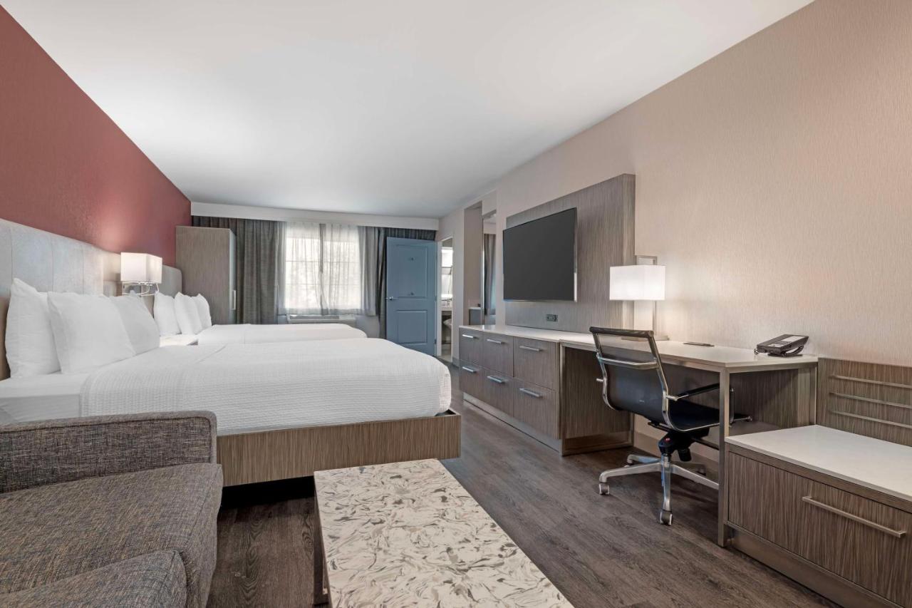  | Best Western Plus Temecula Wine Country Hotel &Suites