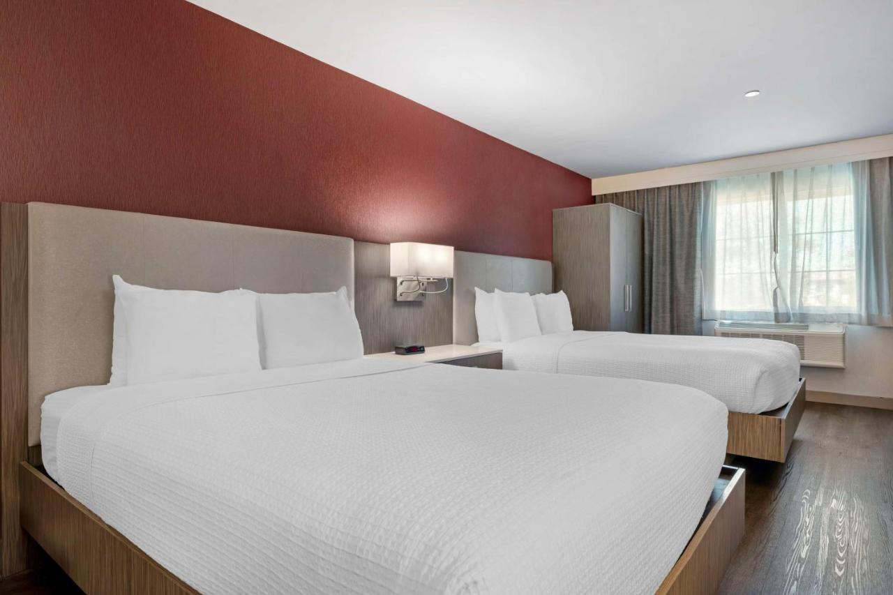  | Best Western Plus Temecula Wine Country Hotel &Suites