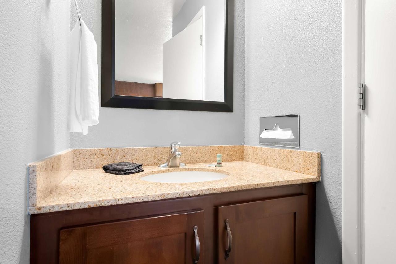 King Room - Non-Smoking at Best Western Pocatello Inn