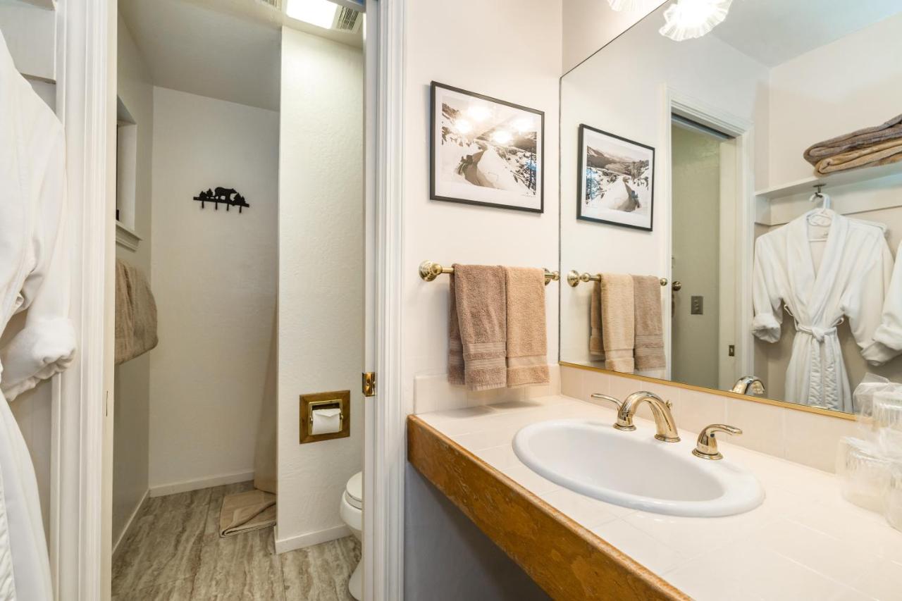  | Donner Lake Inn B&B