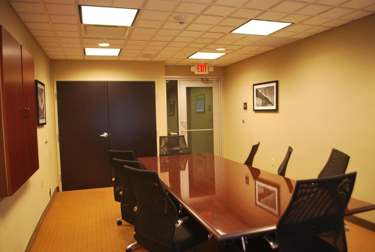 | Sleep Inn & Suites Clintwood