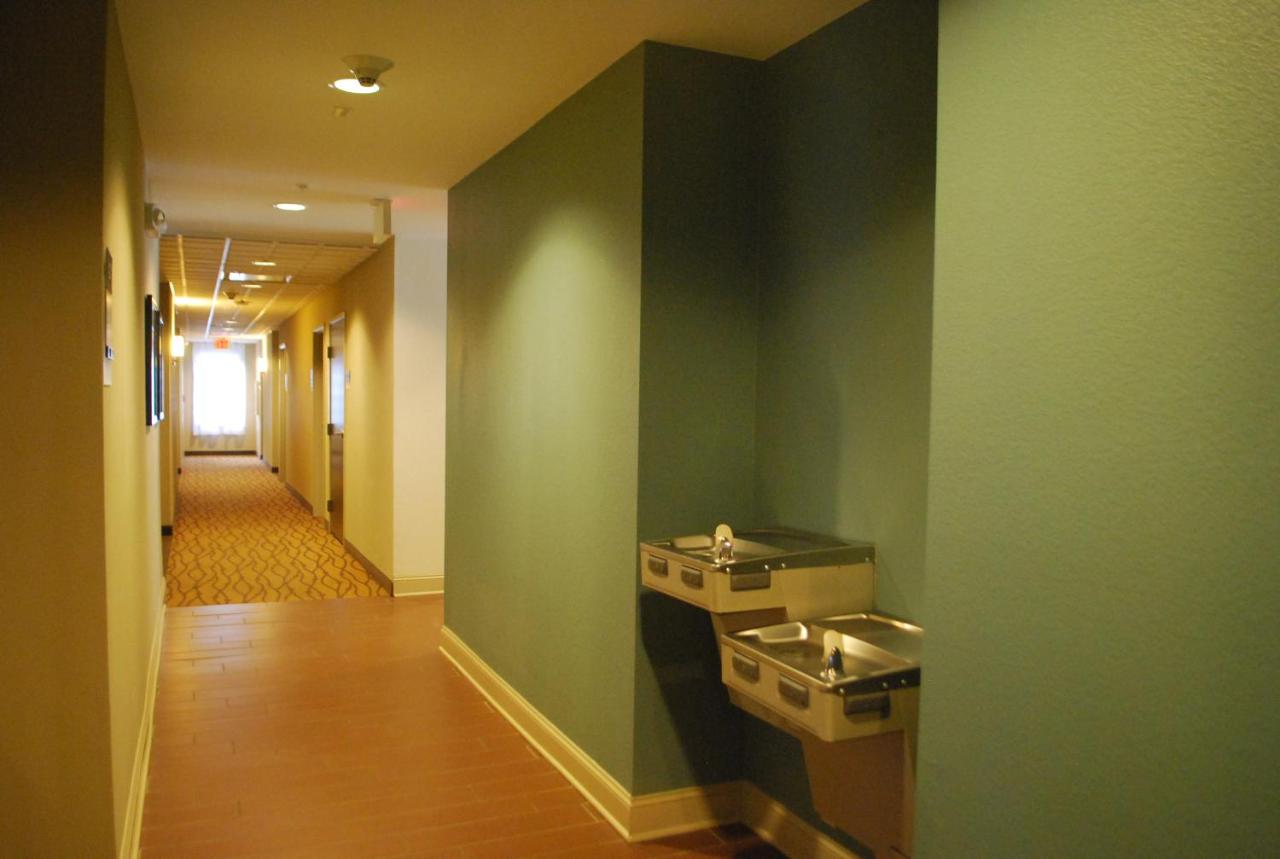 | Sleep Inn & Suites Clintwood