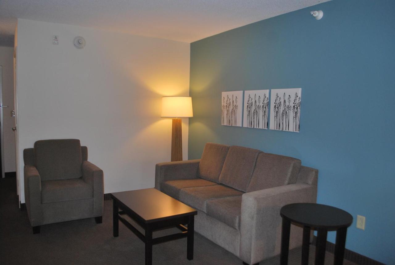 | Sleep Inn & Suites Clintwood
