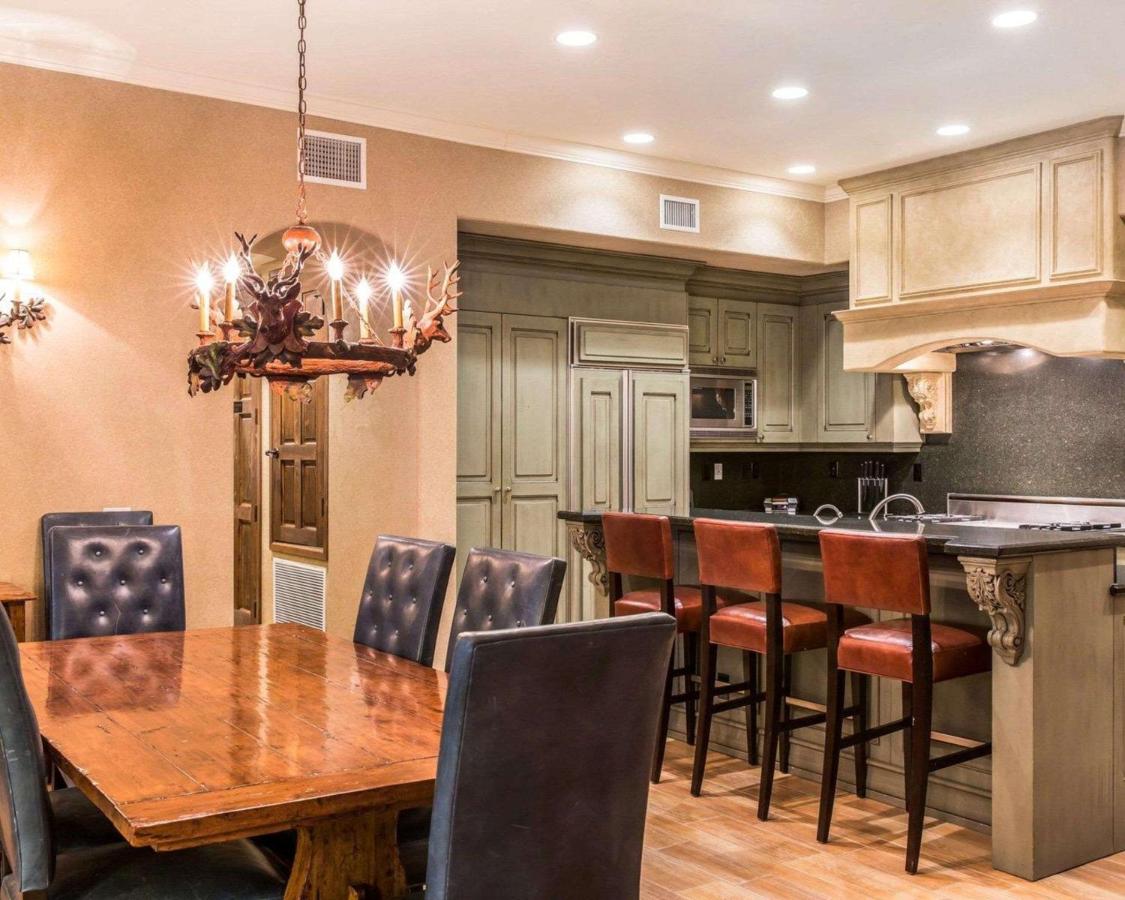 Four-Bedroom Apartment at Bluegreen Vacations Big Bear Village, an Ascend Collection Resort