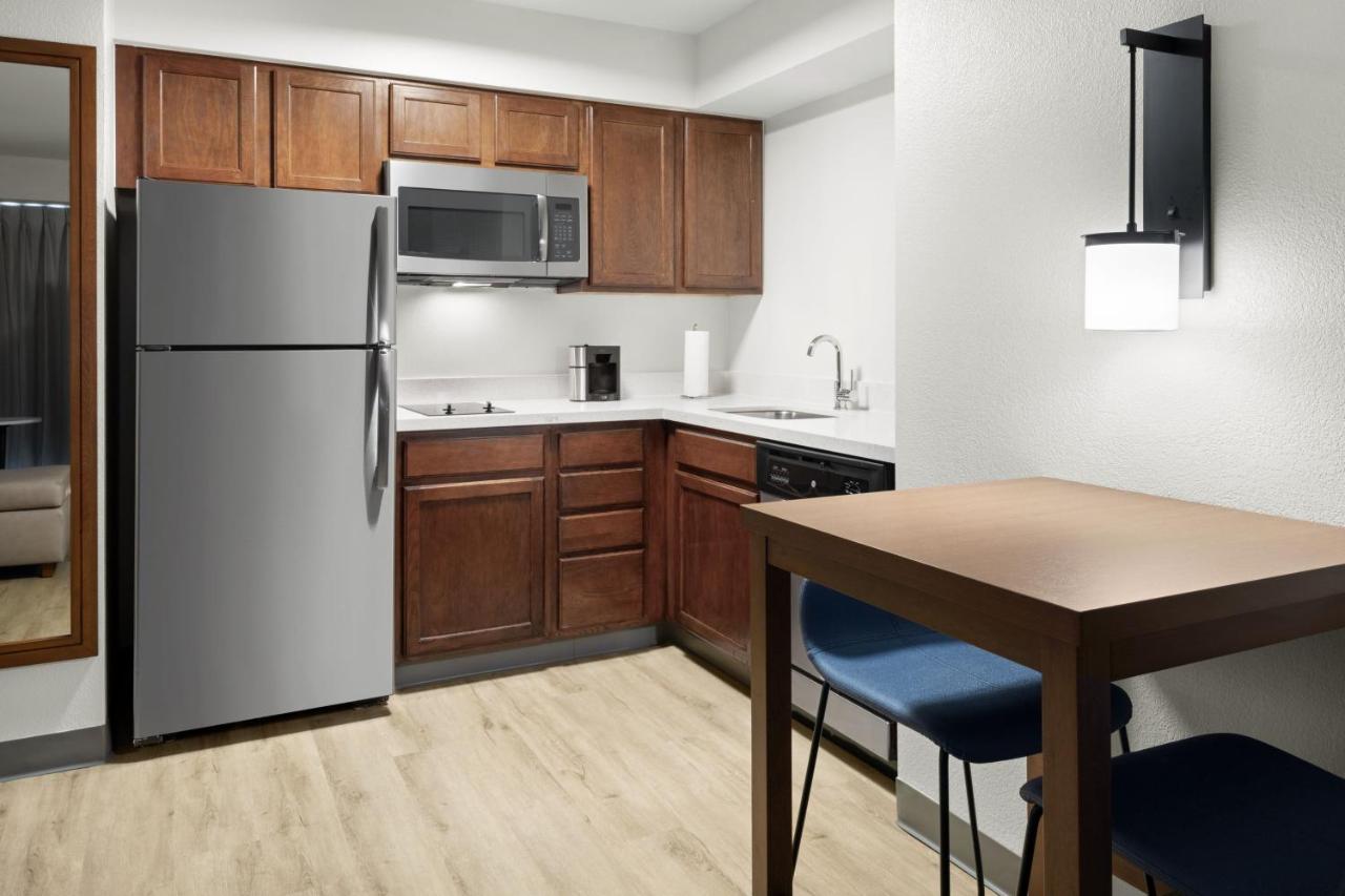 | Residence Inn by Marriott Tampa Westshore/Airport