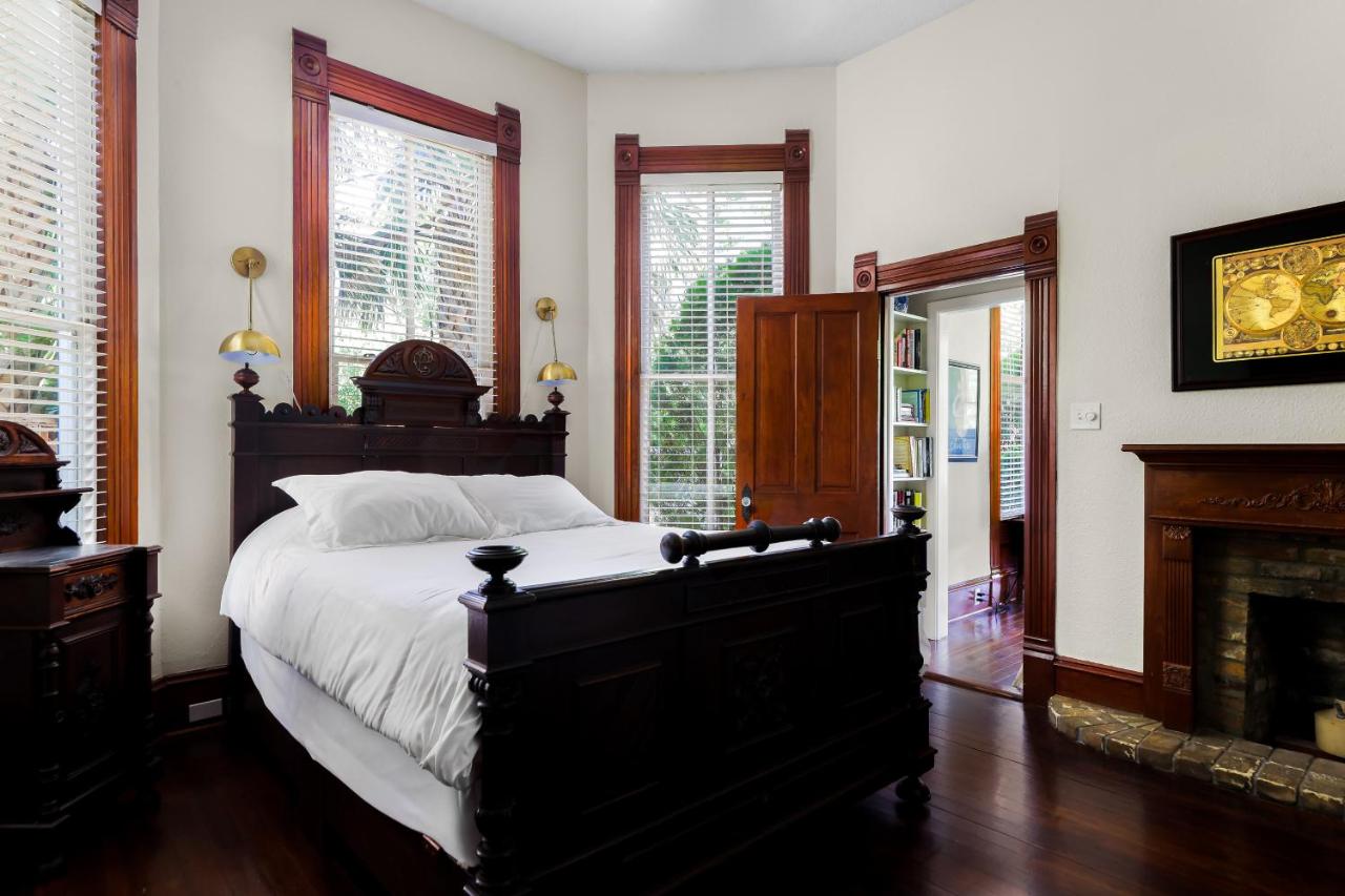 | Brava House B&B