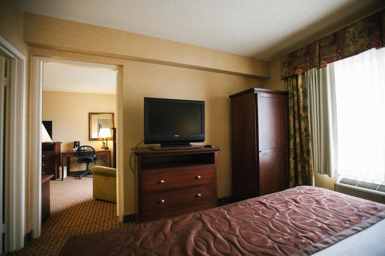 Two-Bedroom King Suite at Grand Plaza Hotel Branson