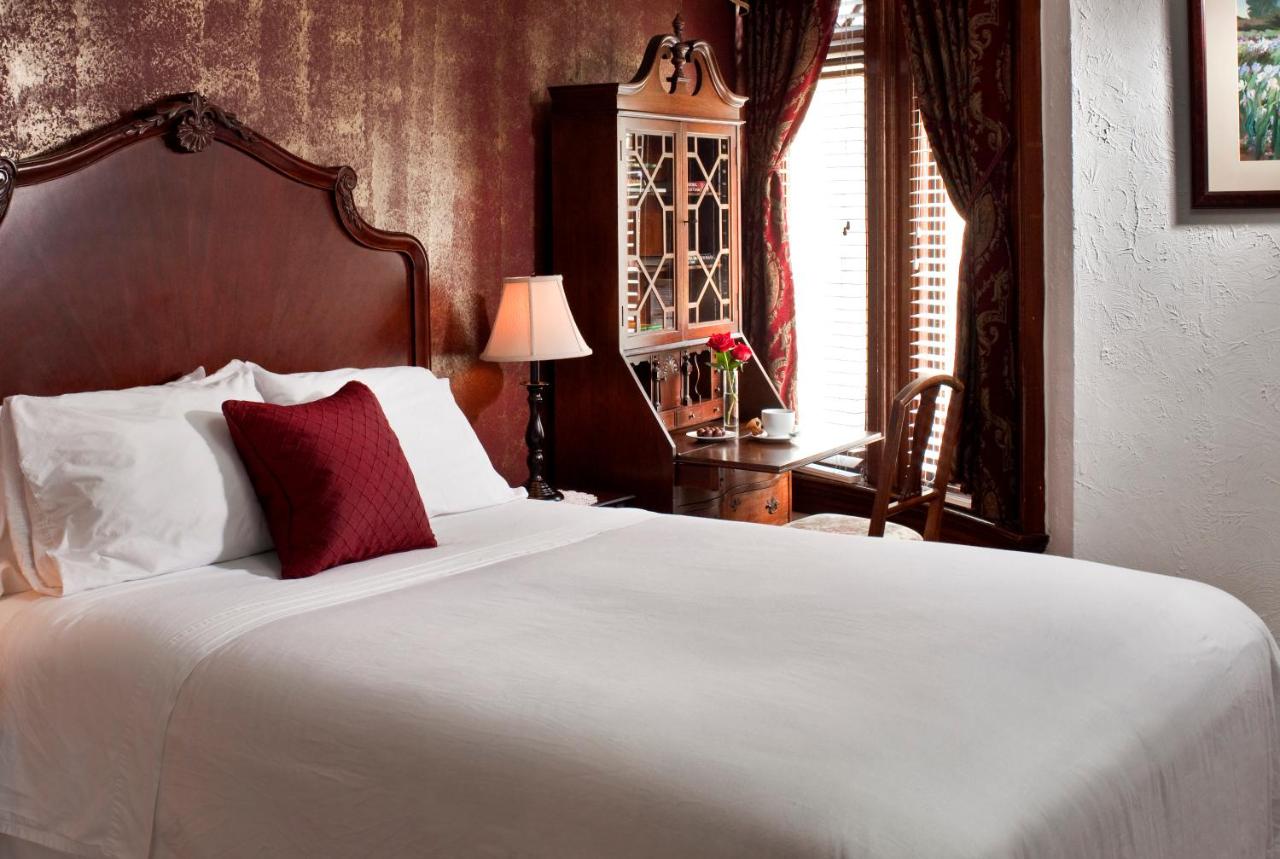 | American Guest House