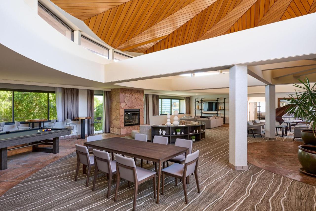 | Phoenix Marriott Resort Tempe at The Buttes