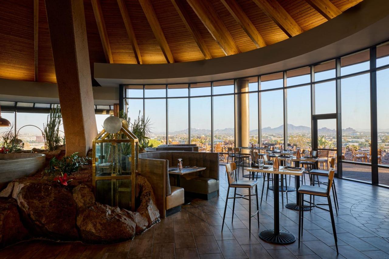 | Phoenix Marriott Resort Tempe at The Buttes