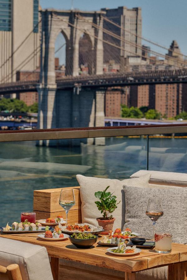 | 1 Hotel Brooklyn Bridge