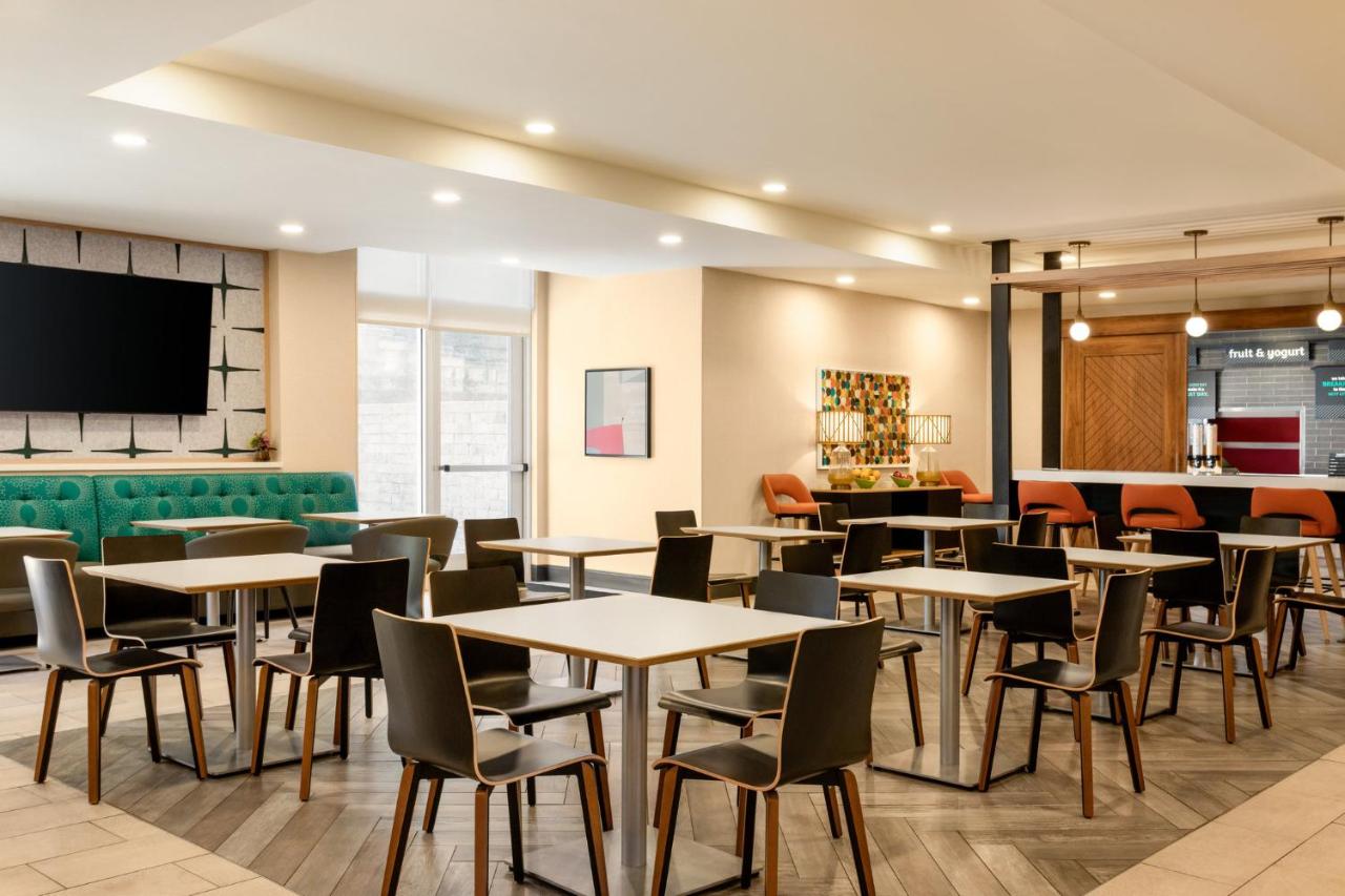 | Holiday Inn Birmingham - Hoover, an IHG Hotel