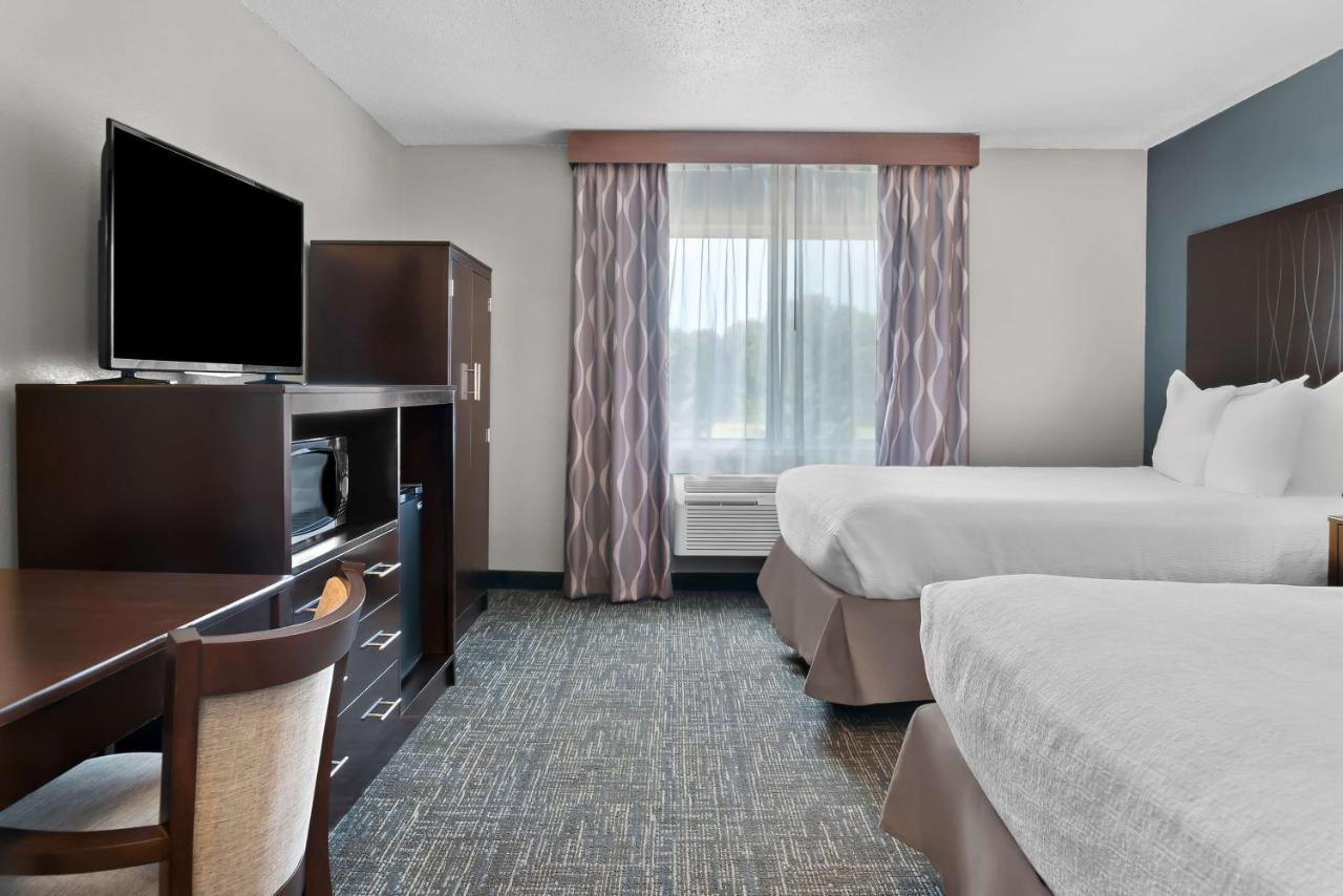 | Best Western Plus Flint Airport Inn & Suites