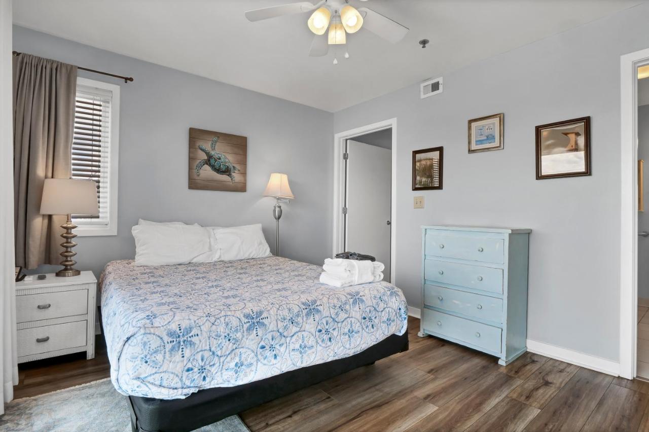 | Sandpeddler Inn and Suites