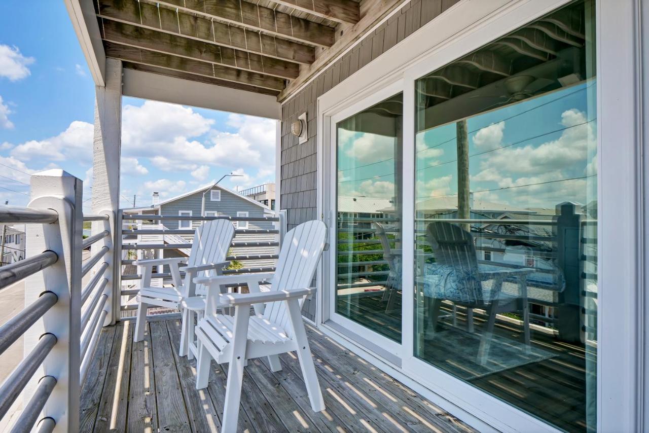 | Sandpeddler Inn and Suites
