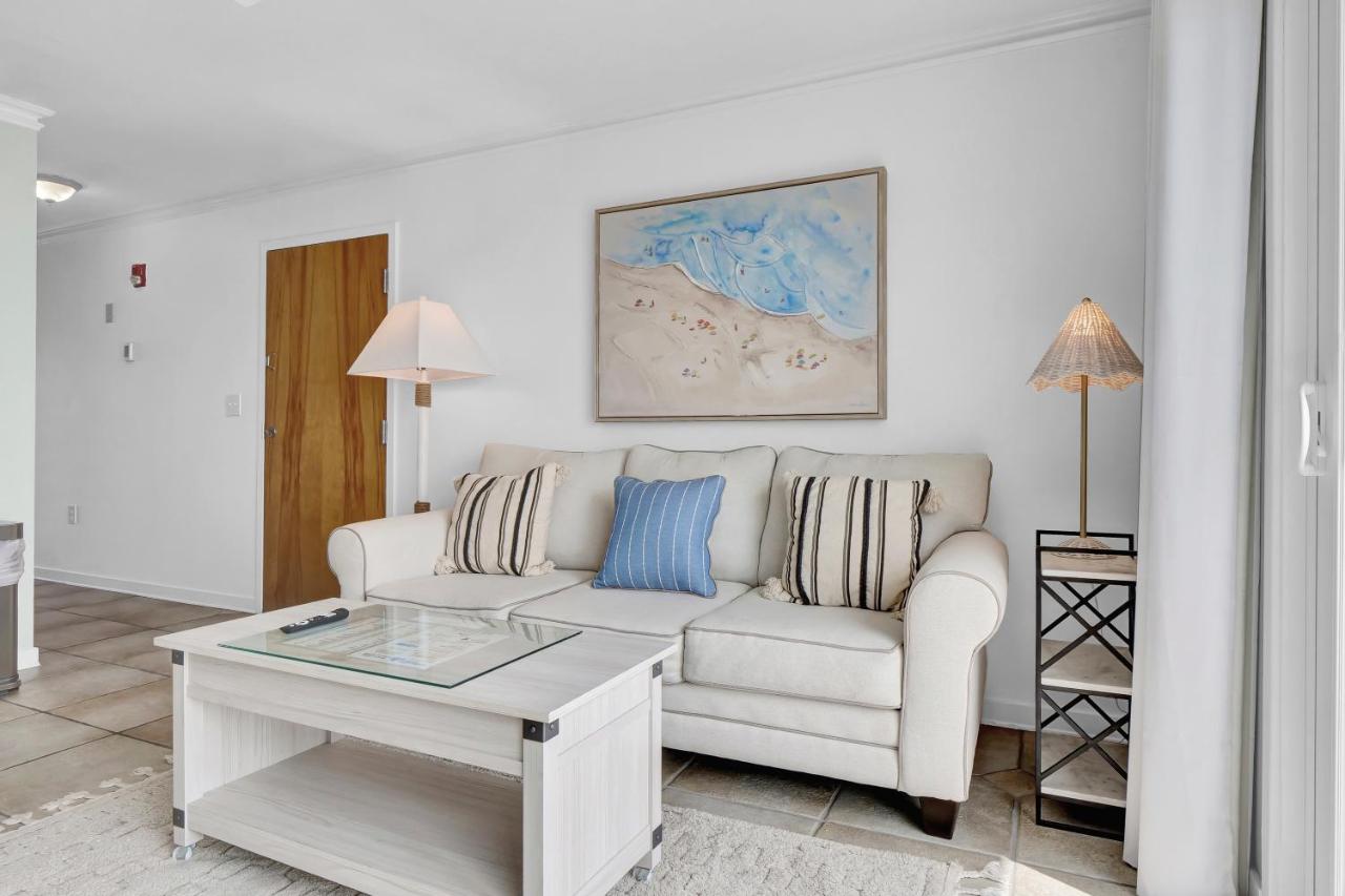 | Sandpeddler Inn and Suites
