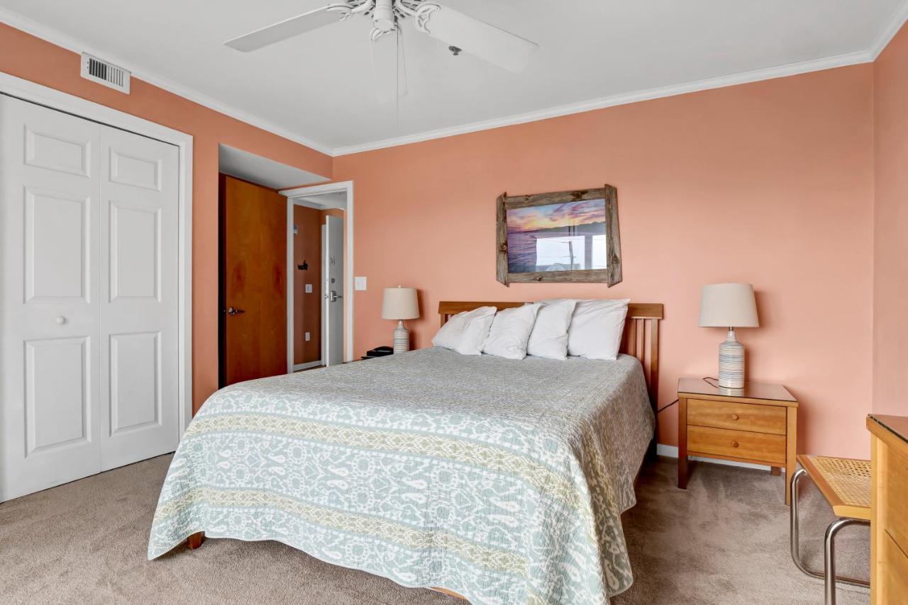 | Sandpeddler Inn and Suites