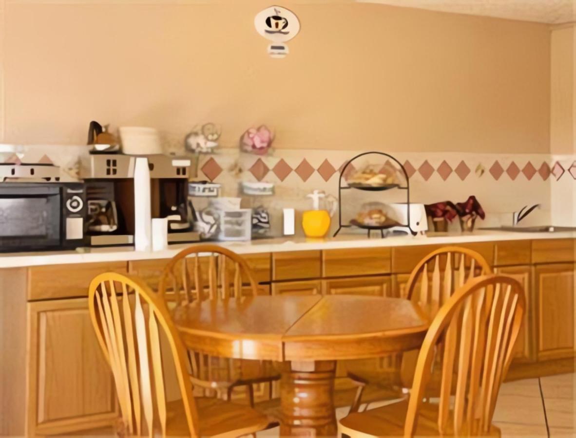  | Super 8 by Wyndham Lake Havasu City