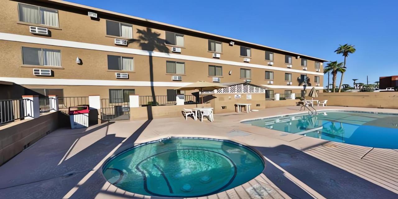  | Super 8 by Wyndham Lake Havasu City