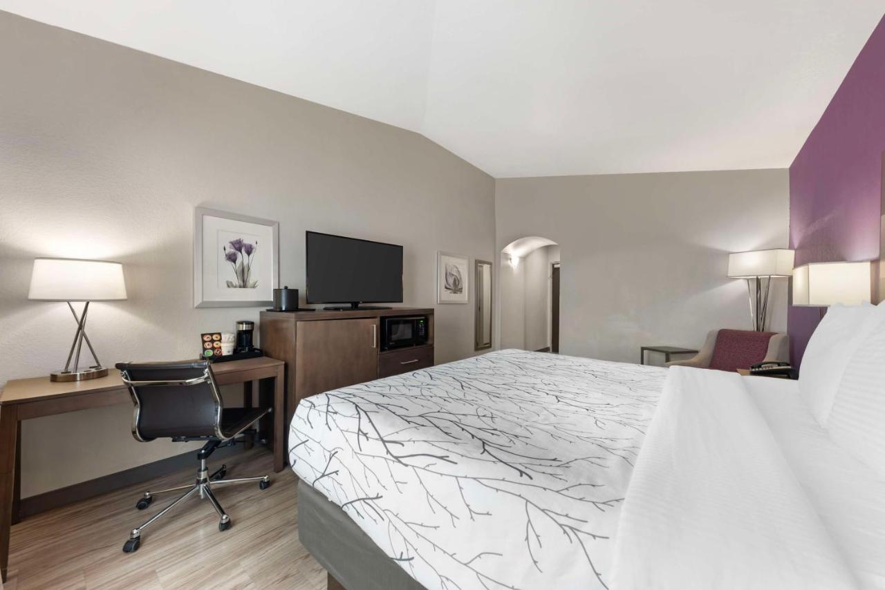  | Best Western Plus Buda Austin Inn & Suites