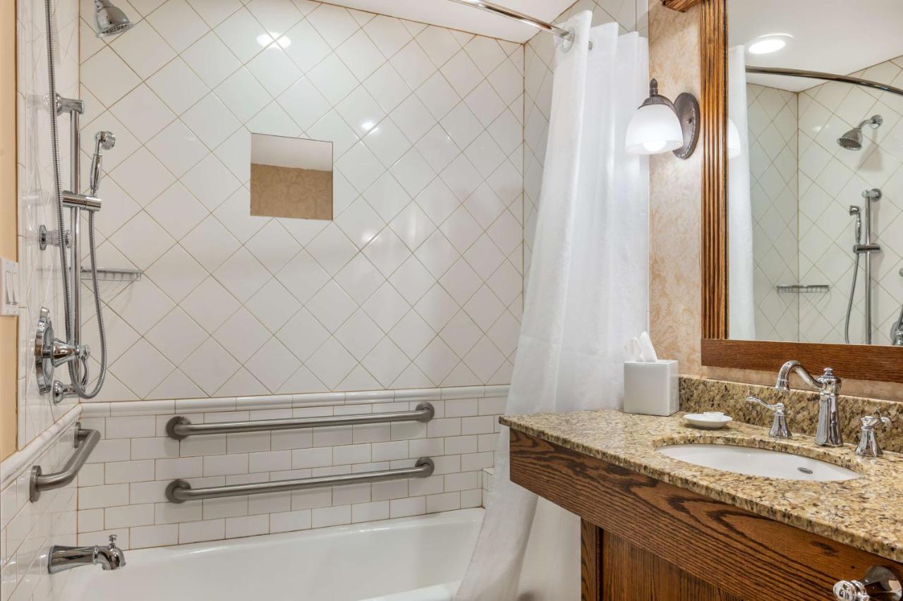  | Best Western Premier Mariemont Inn