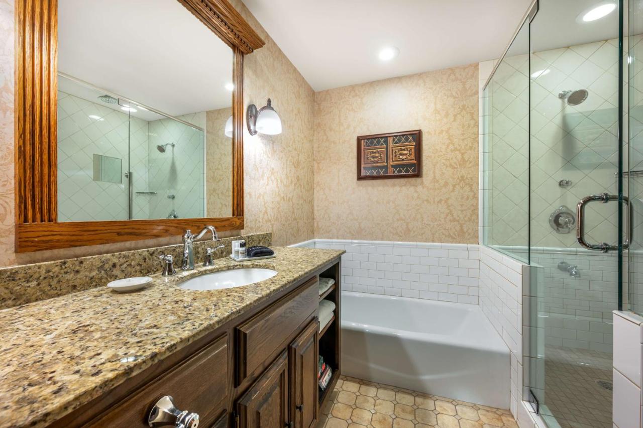  | Best Western Premier Mariemont Inn