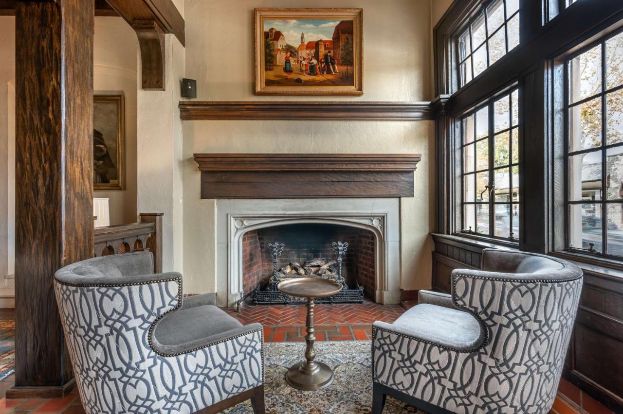  | Best Western Premier Mariemont Inn