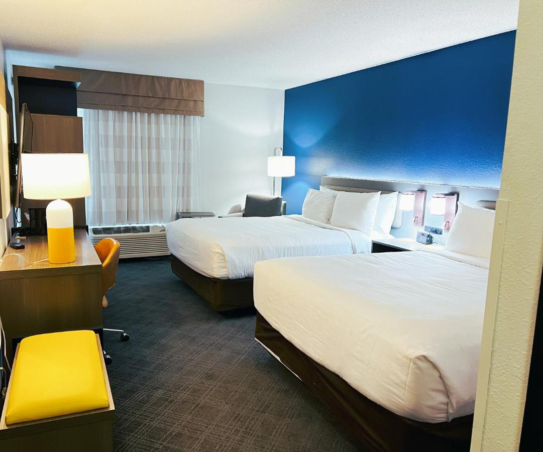Queen Room with Two Queen Beds - Non-Smoking at Comfort Inn & Suites Sheboygan I-43