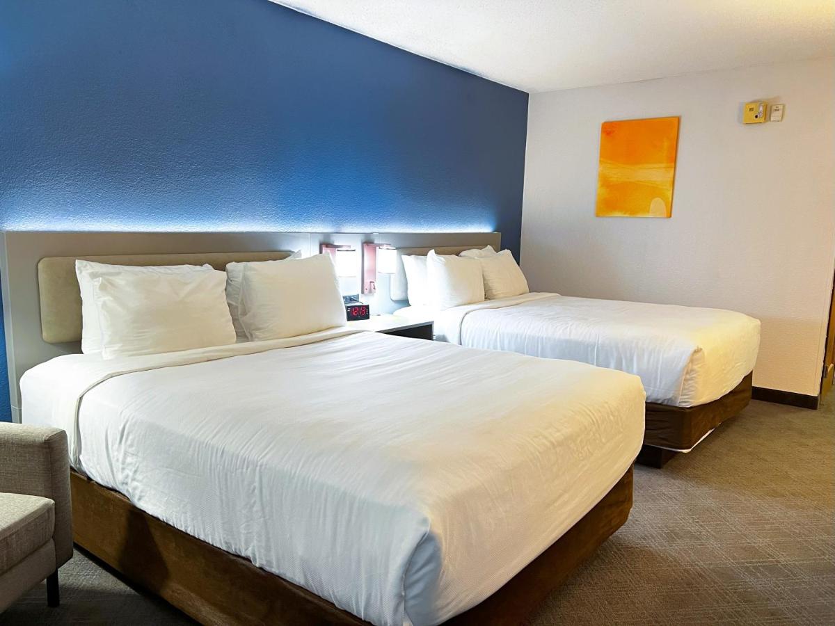 Queen Room with Two Queen Beds - Non-Smoking at Comfort Inn & Suites Sheboygan I-43