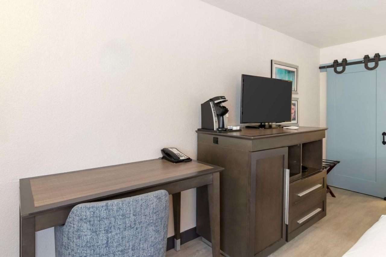 | Best Western Plus St. Simons