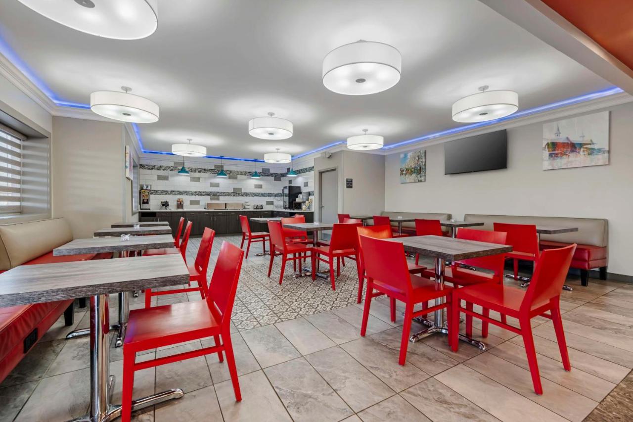 | SureStay Plus by Best Western Louisville Airport Expo