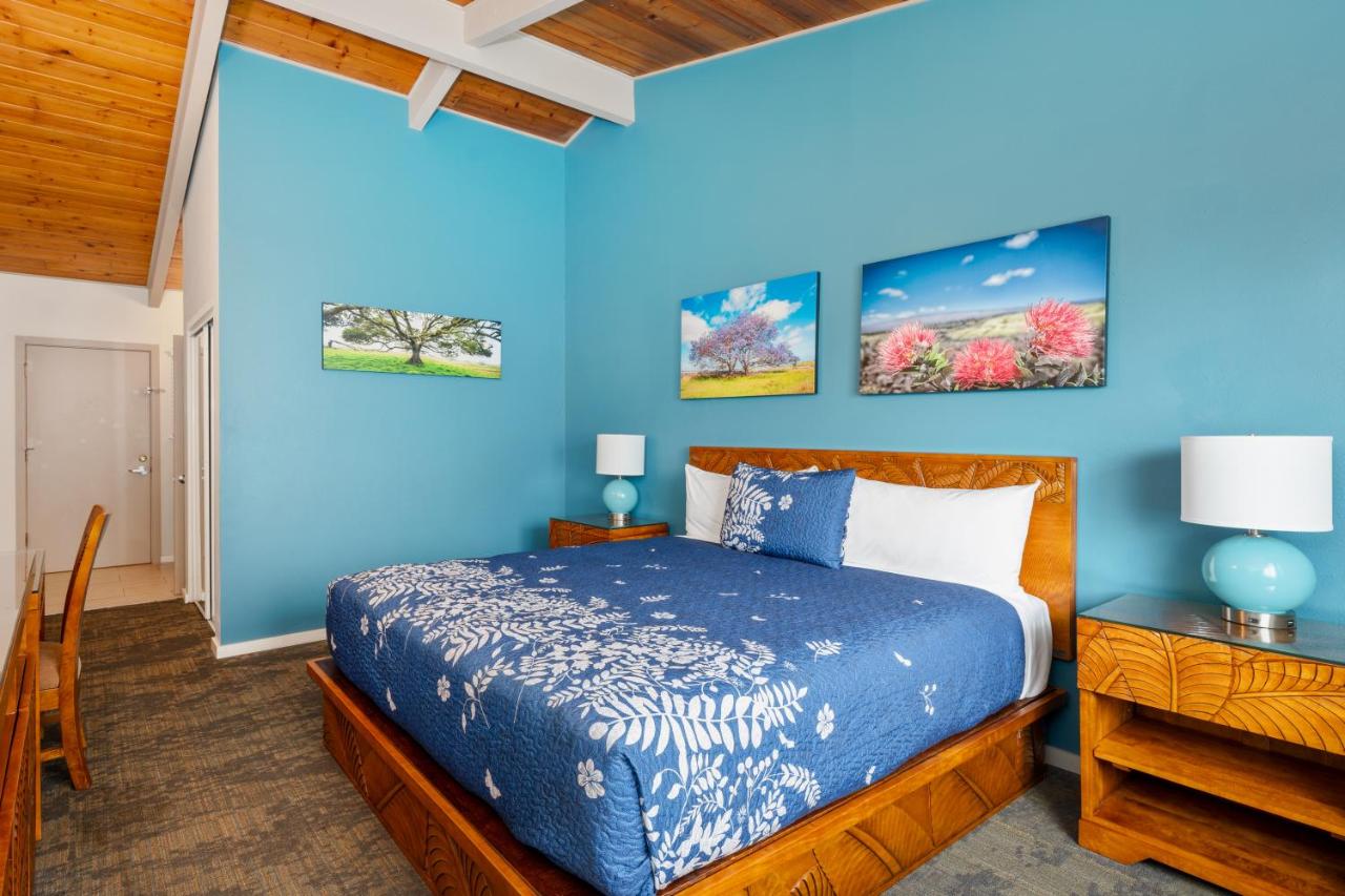 | Castle Waimea Country Lodge