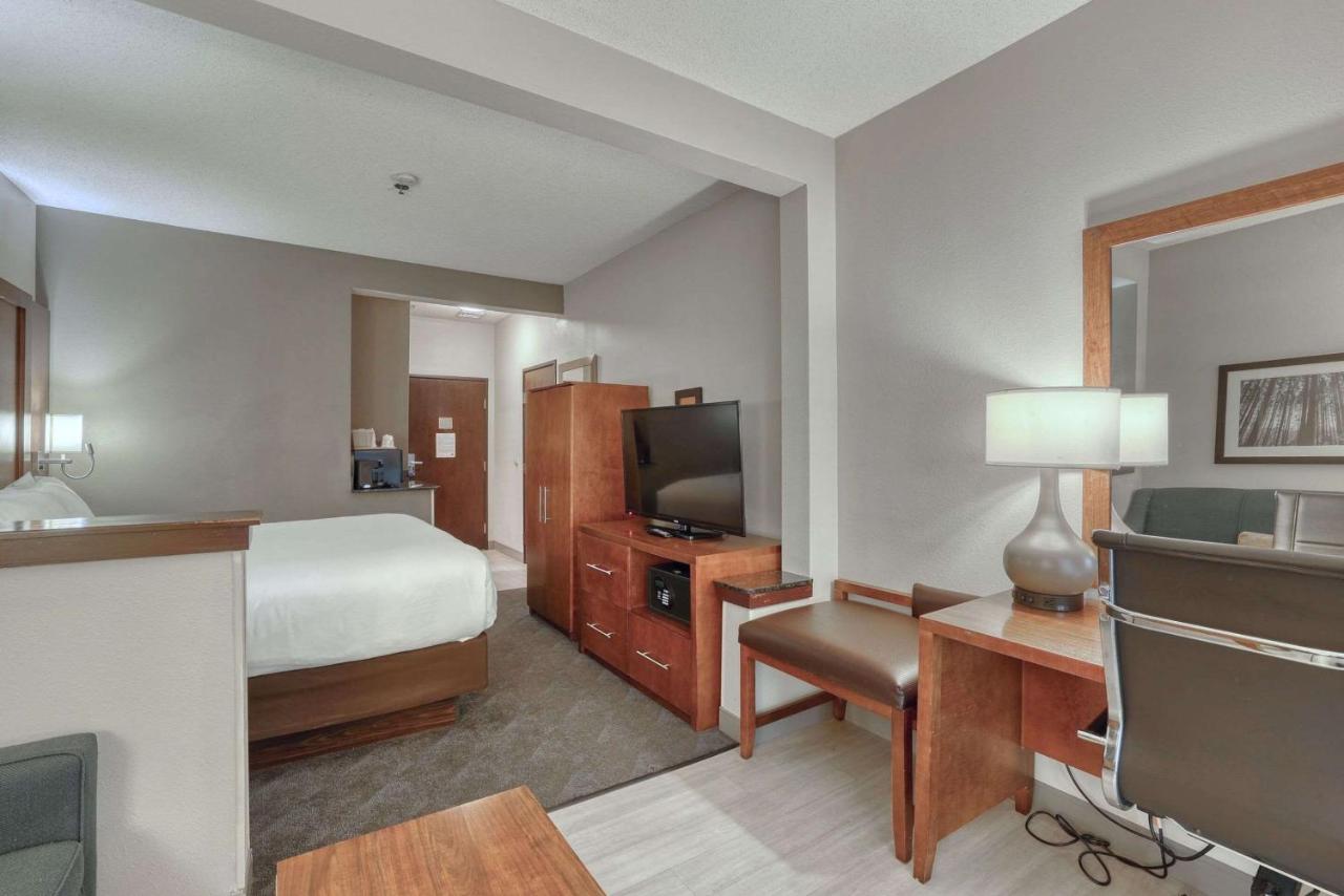 King Suite with Pool View - Non-Smoking at Comfort Suites Appleton Airport