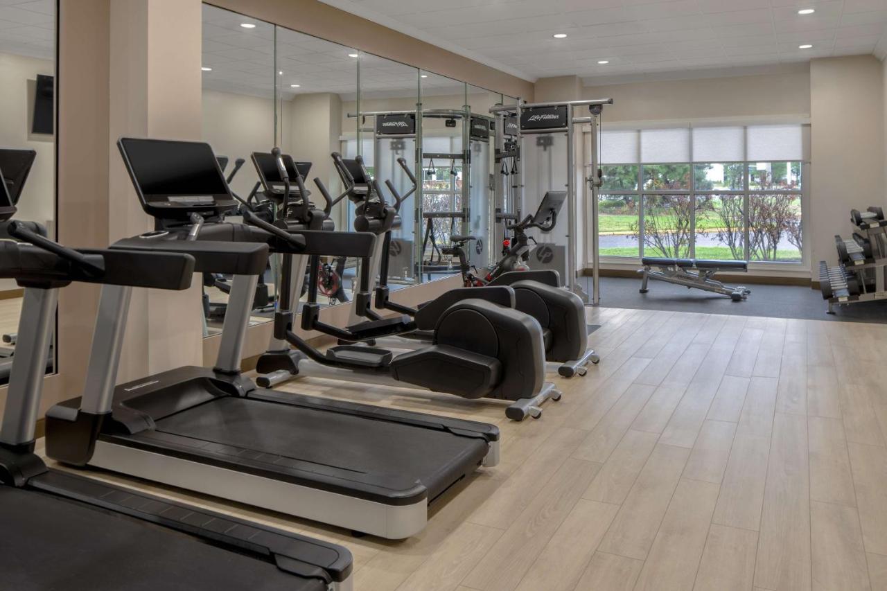 | DoubleTree Suites by Hilton Mount Laurel