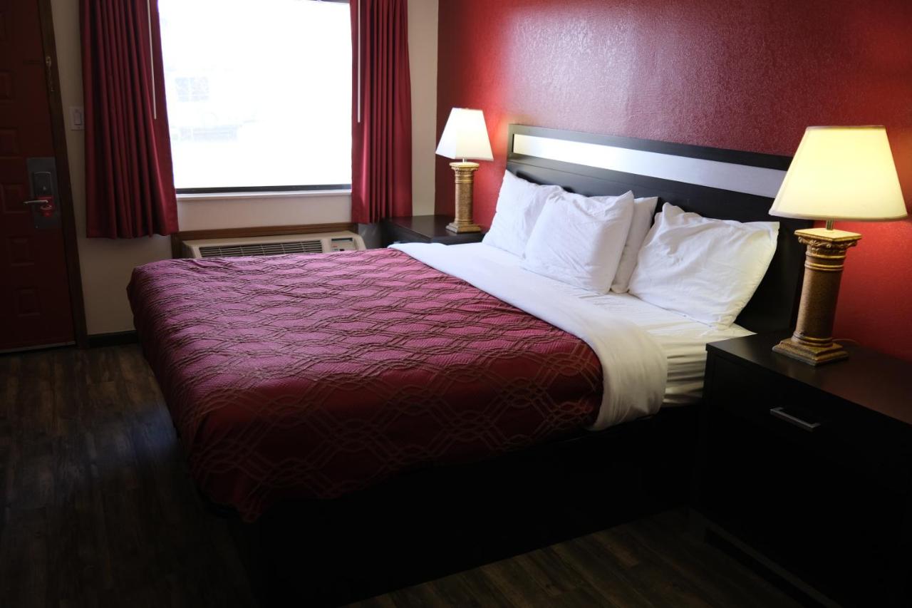  | Econo Lodge Wooster