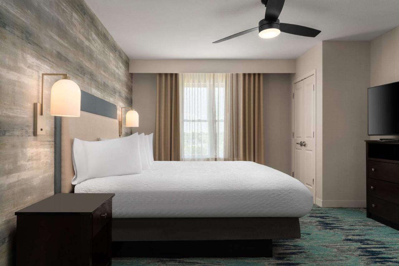 | Homewood Suites by Hilton Newport-Middletown