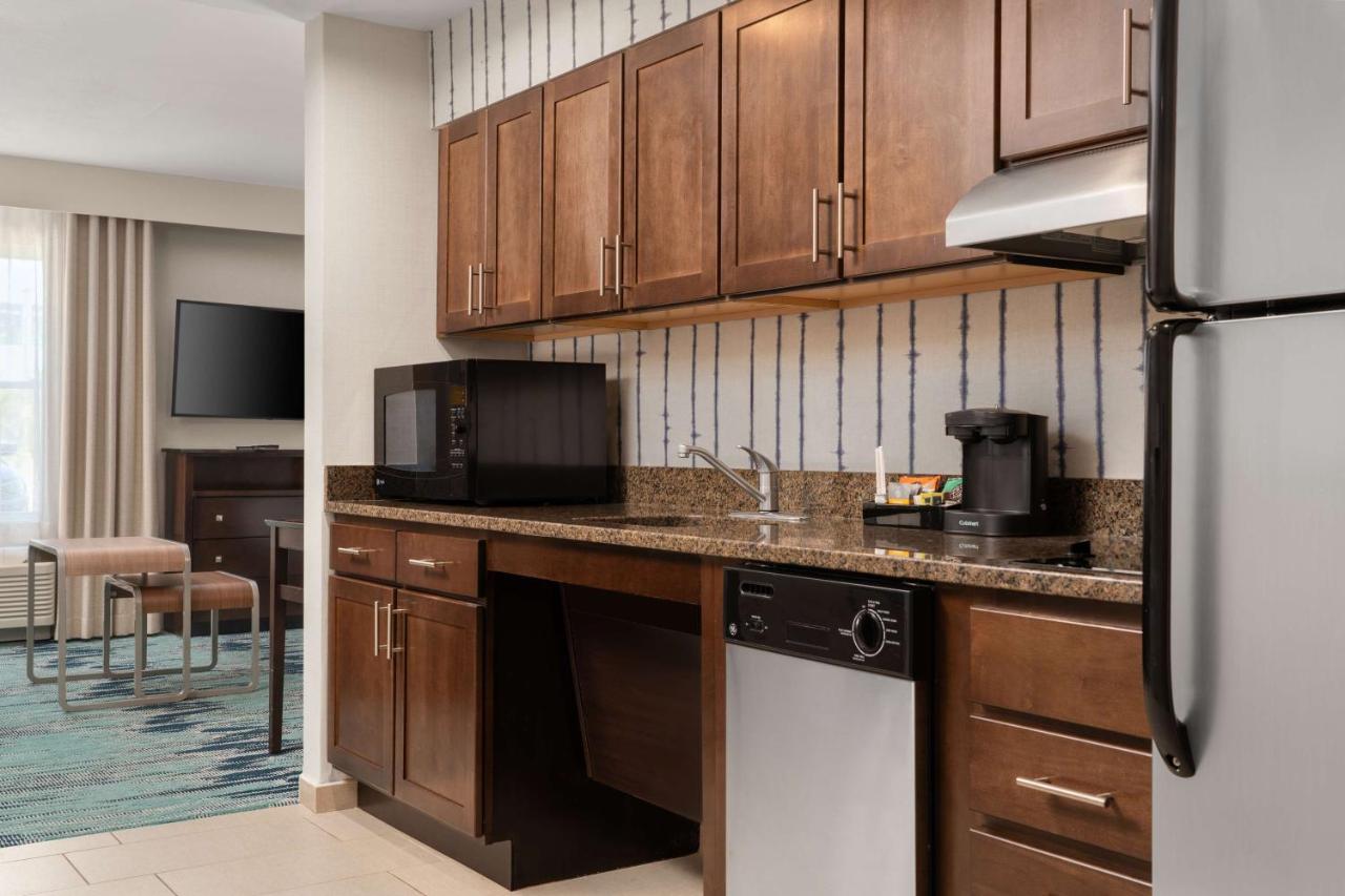 | Homewood Suites by Hilton Newport-Middletown