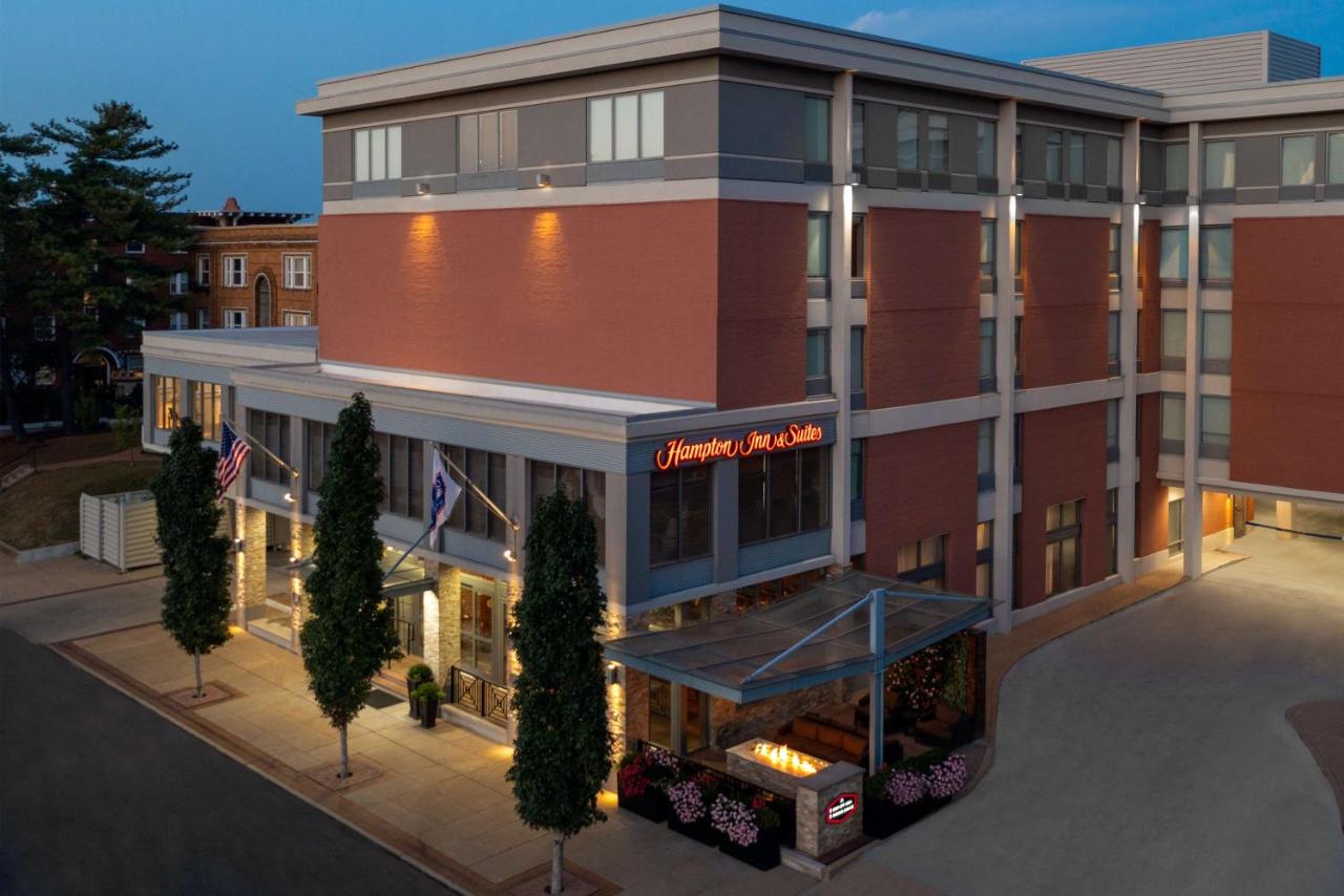  | Hampton Inn and Suites Clayton/St. Louis-Galleria Area