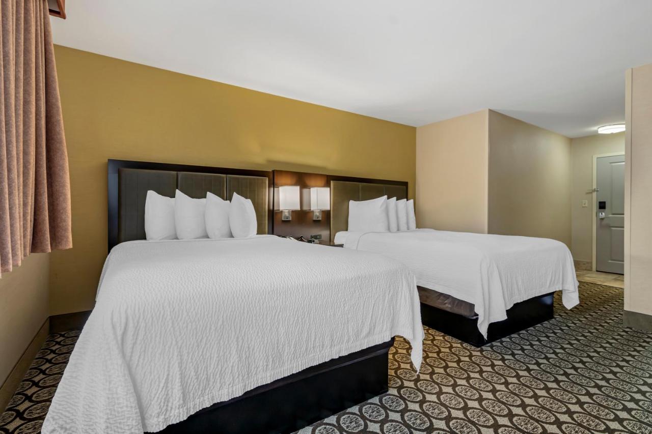 Queen Room with Two Queen Beds at Best Western Plus InnTowner Madison