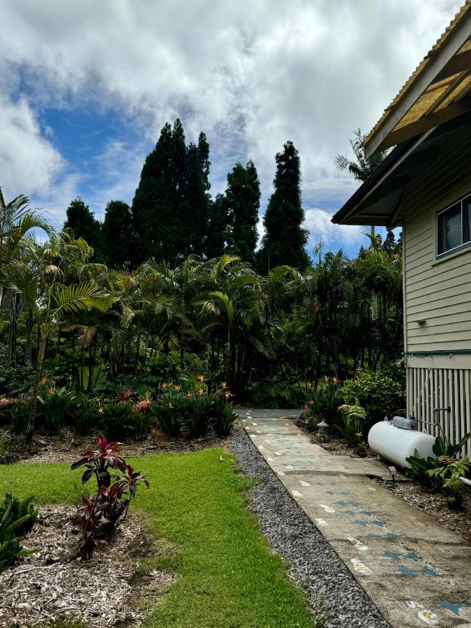 | Aloha Junction Suites - 5 min from Hawaii Volcanoes National Park