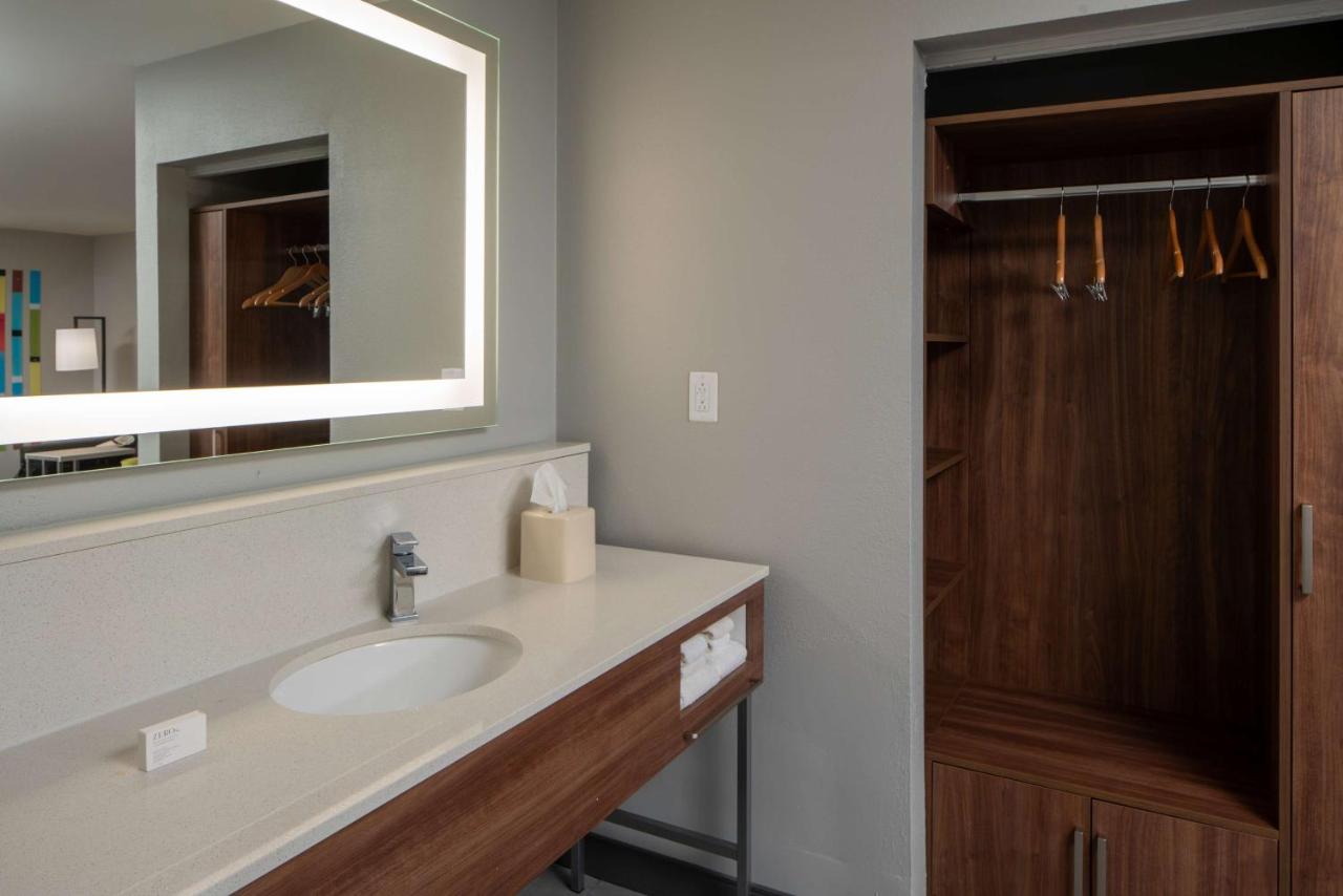 | Hampton Inn Montgomery-South-Airport