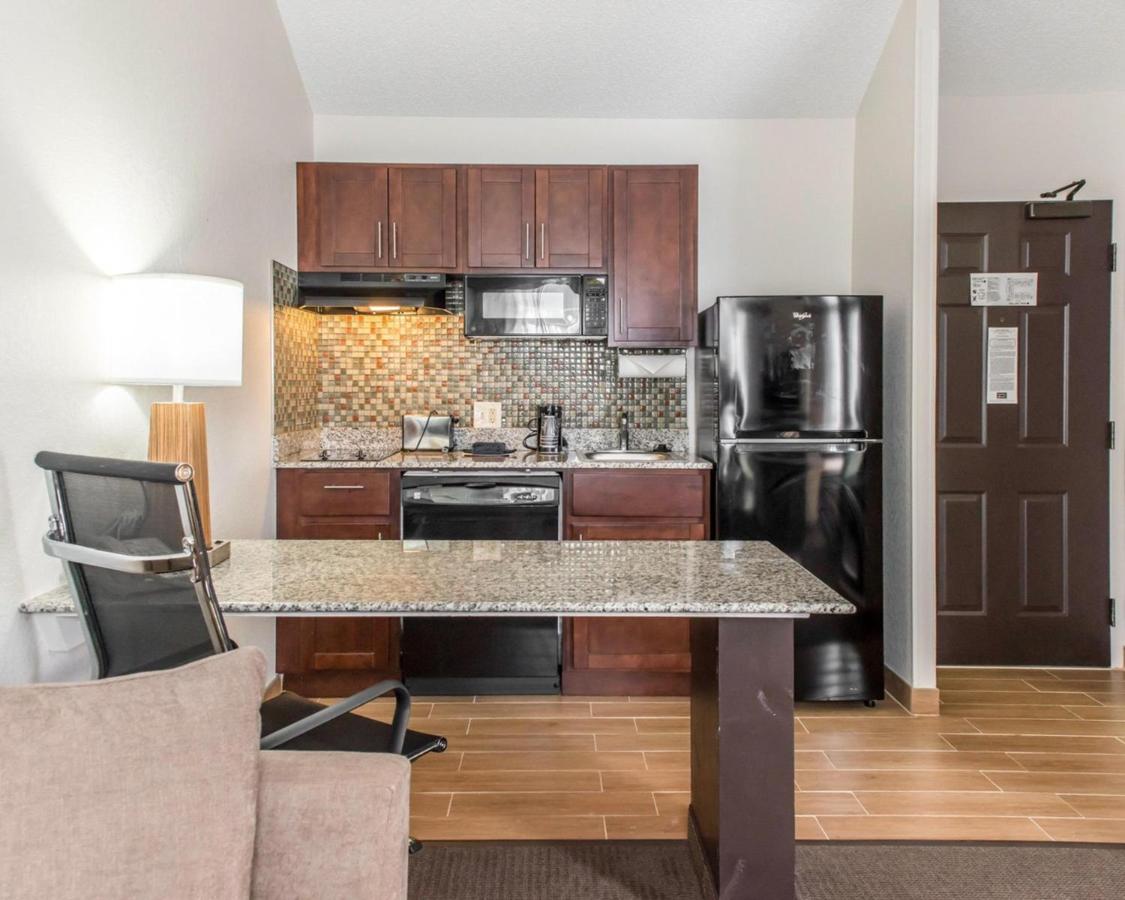 | MainStay Suites Pittsburgh Airport