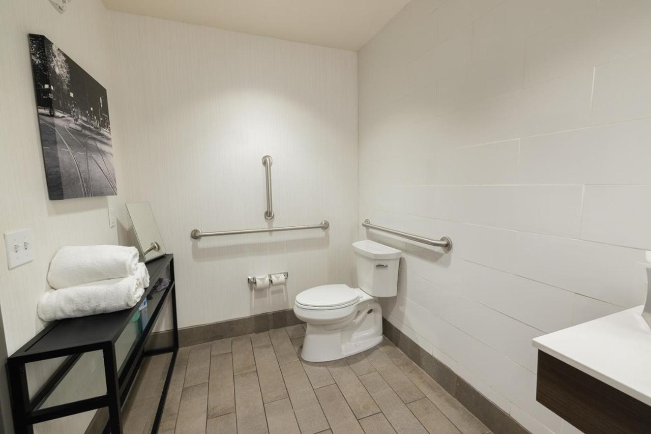 Queen Room with Two Queen Beds - Accessible/Non-Smoking at voco Hotel Napoleon Memphis by IHG