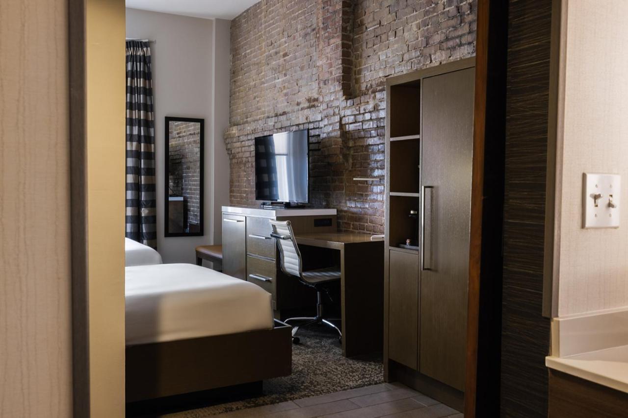 Deluxe Queen Room with Two Queen Beds - Non-Smoking at voco Hotel Napoleon Memphis by IHG