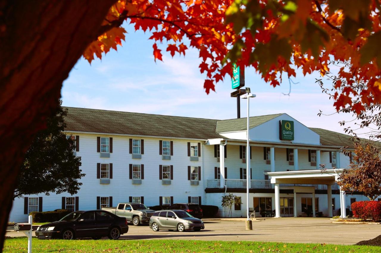 | Quality Inn & Suites Bellville - Mansfield