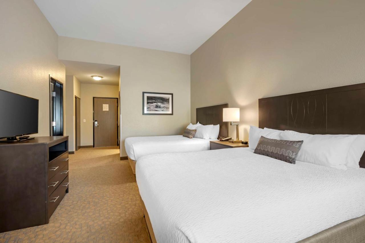 Queen Suite with Two Queen Beds - Disability Access at Best Western Plus The Inn at Hells Canyon