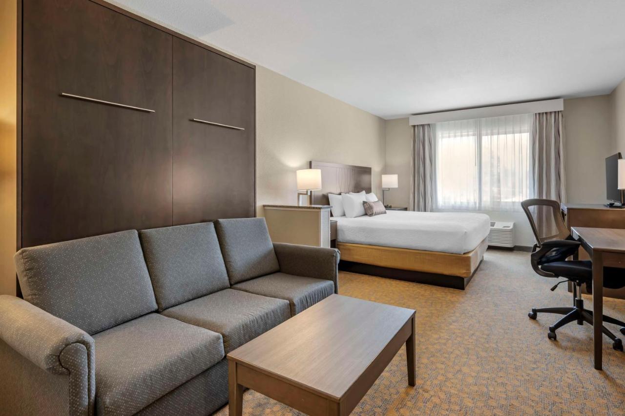 Two-Bedrooms King Suite at Best Western Plus The Inn at Hells Canyon